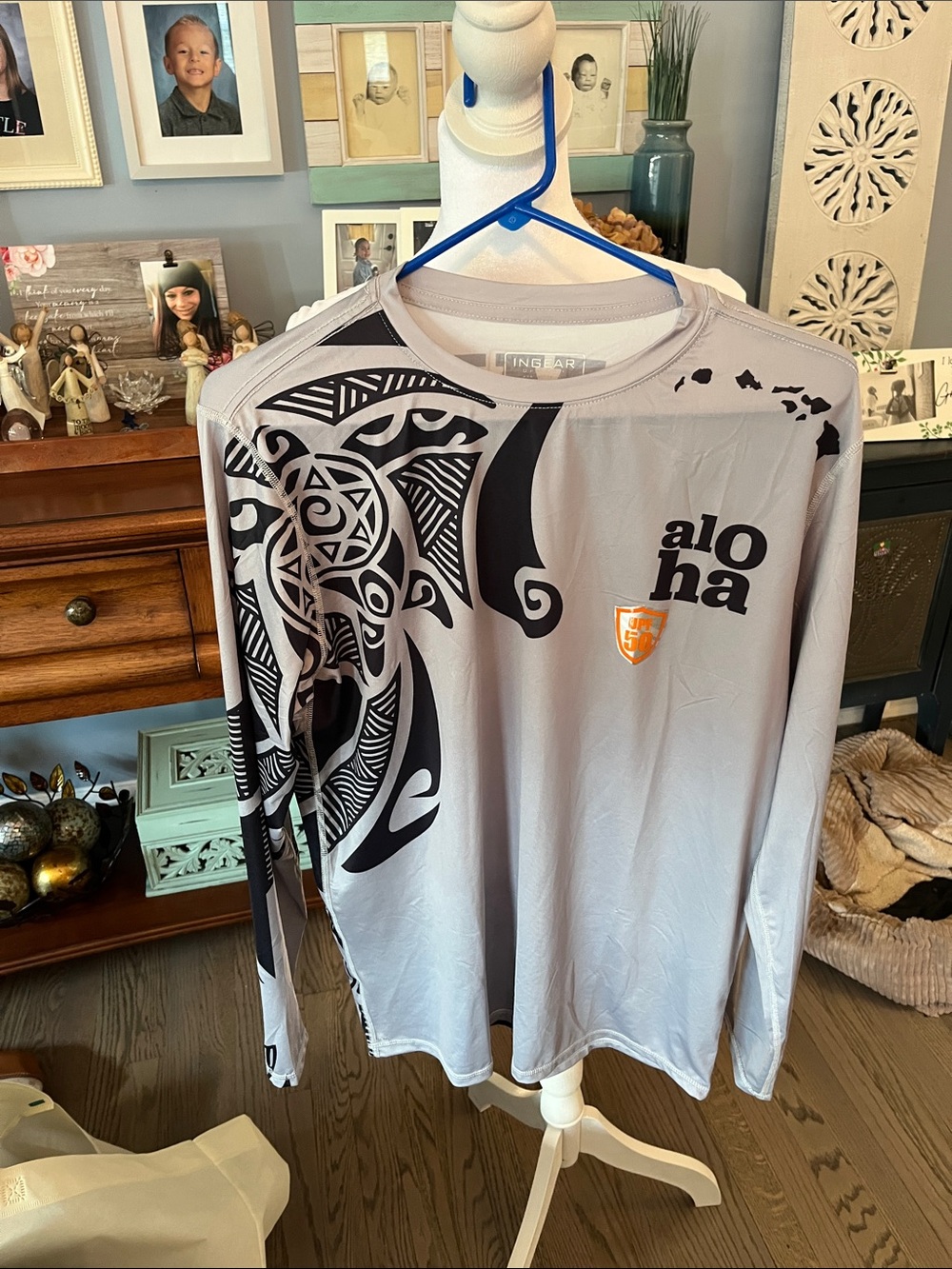 Ingear Light Gray Long-Sleeve Aloha Graphic Shirt with Black Tribal Print